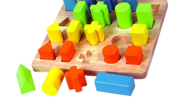 Несколько интересных развивающих игрушек для самых маленьких